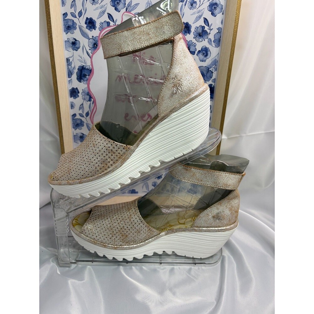Fly London Open Toe Platform Wedge Sandals – Metallic Pewter-Champagne Size 40